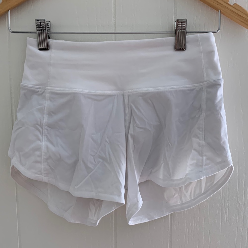 White lululemon short